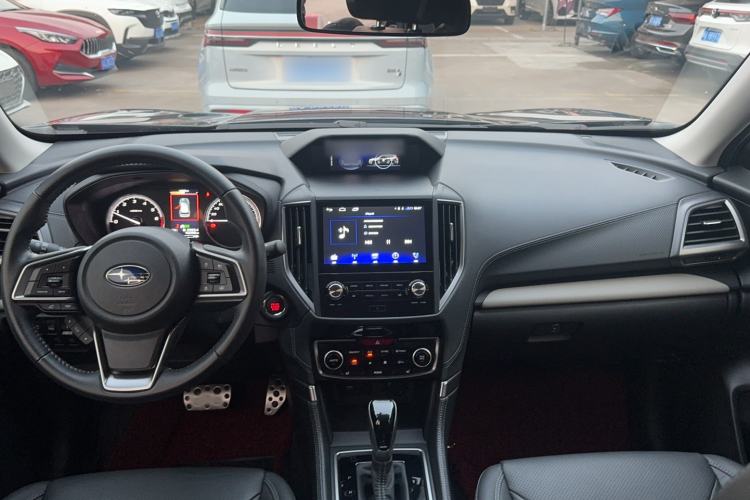 Used Subaru Forester 2022 2.0i AWD Flagship Edition EyeSight Interior 3