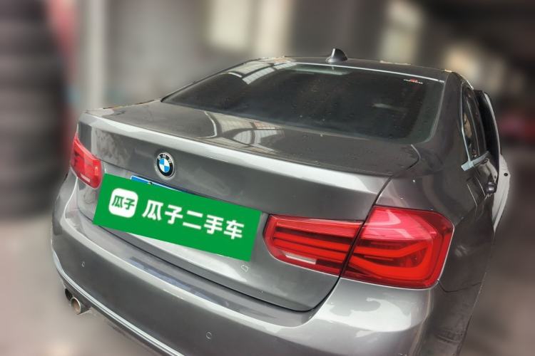 Used BMW 3 Series 2017 320Li Fashion Model Rear Right 45 Deg