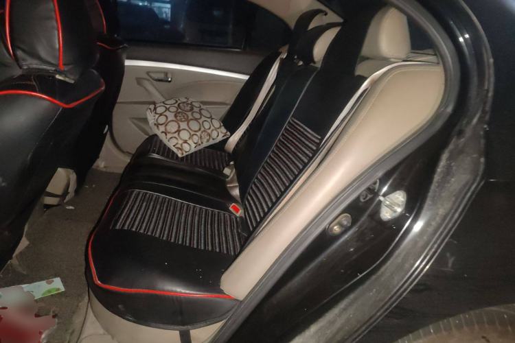 Used Lifan Auto 720 2013 1.8L Luxury EX Model
