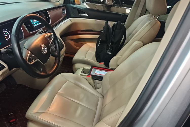 Used Buick GL8 2018 28T Luxury Model China VI Standard