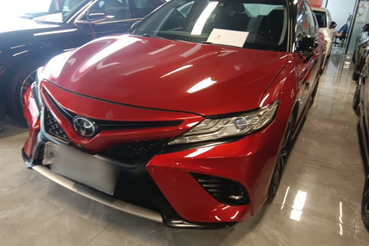 Used Toyota Camry 2018 2.0S FENGSHANG Edition
