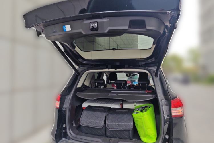 Used Ford Kuga 2013 2.0L GTDi Four-Wheel-Drive Sport Model Trunk