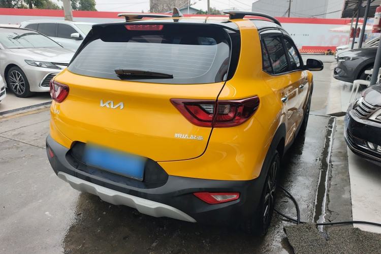 Used Kia kx1 Stonic 2021 1.4L CVT Sunroof Model