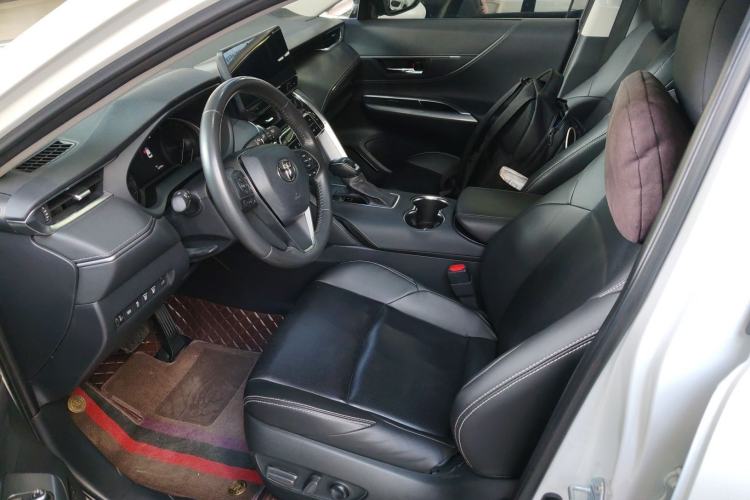 Used Toyota Harrier 2023 2.0L CVT Two-Wheel Drive Entry Version
