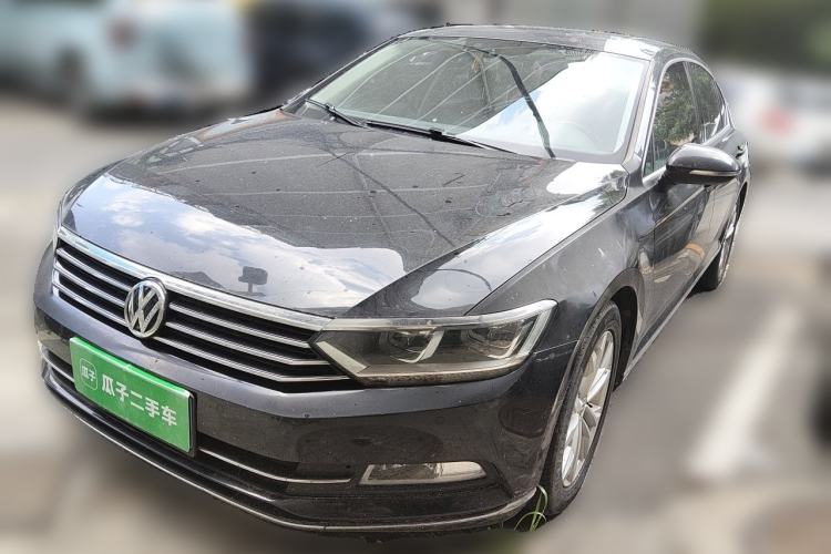 Used Volkswagen Magotan 2017 330TSI DSG Luxury Model