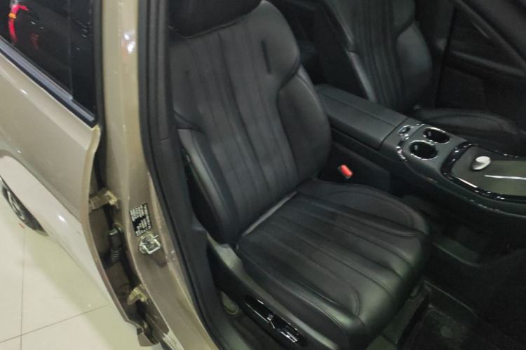 Used AION V 2024 Aion Tyrannosaurus 650 Smart Premium Edition