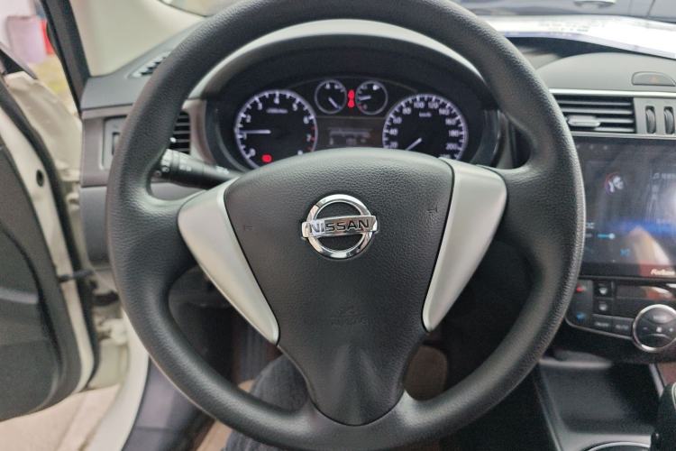 Used Nissan Tiida 2014 1.6L CVT Smart Model Steering Wheel