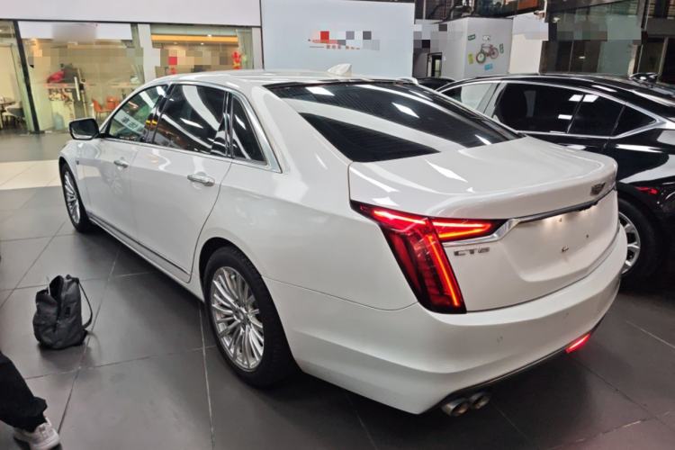 Used Cadillac CT6 2020 28T Fashion Edition Rear Left 45 Deg