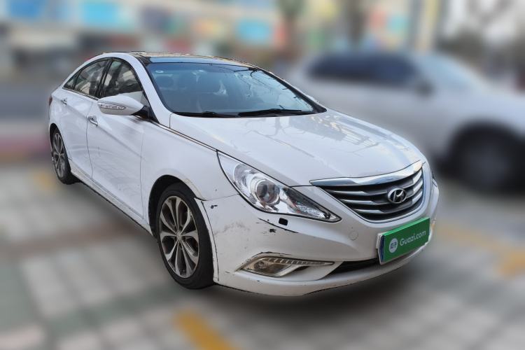 Used Hyundai Sonata 2013 2.4L Automatic Luxury Version China IV Standard
