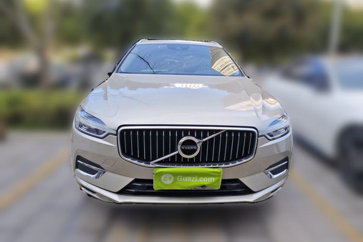 Used Volvo XC60 2020 T5 4x4 Zhiyi Luxury Edition