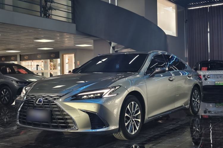 Used Lexus ES 2025 200 Premium Edition
