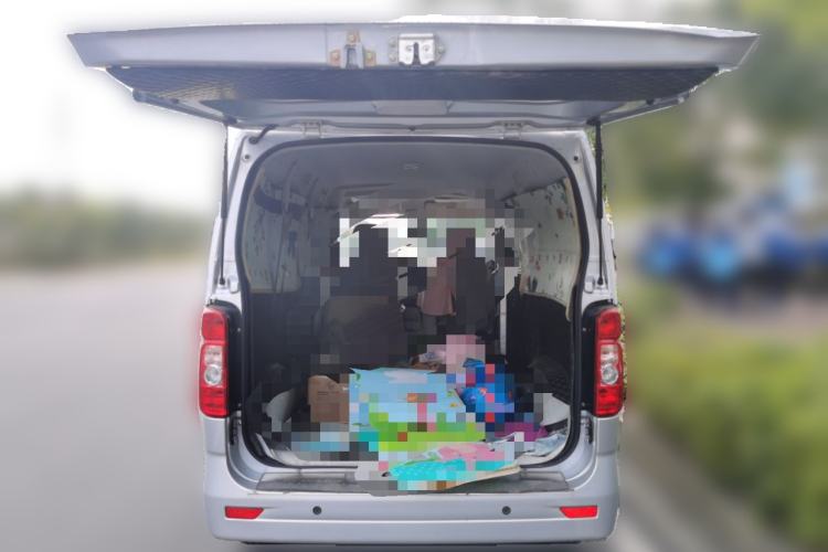 Used CHANGAN KAICHENG Ruixing M60 2023 1.5L GDI Comfort-Class Passenger Vehicle 6/7 Seats Trunk