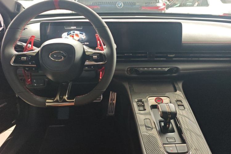 Used GAC Trumpchi EMPOW 2023 270T DCT J16 Version Center Console