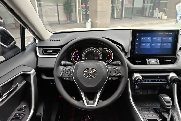 Used Toyota RAV4 2022 2.0L CVT Two-Wheel Drive Fashion Edition Steering Wheel