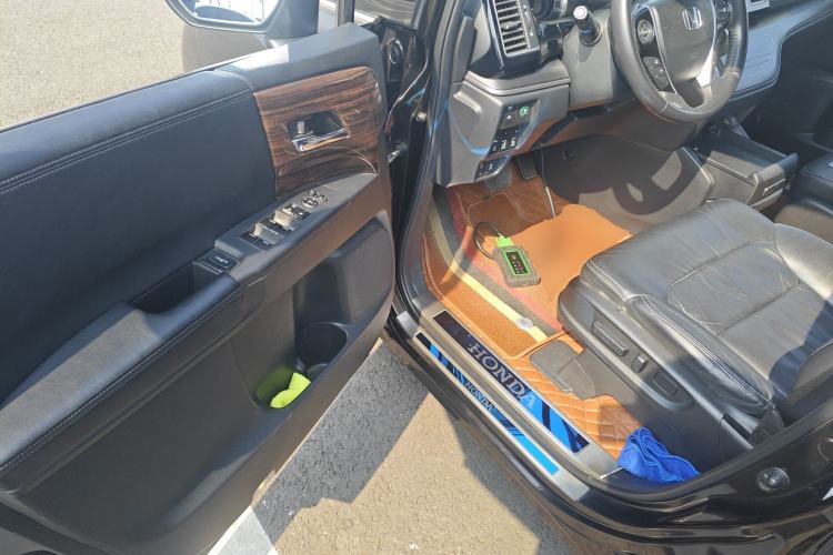 Used Honda Elysion 2016 2.4L Supreme Edition