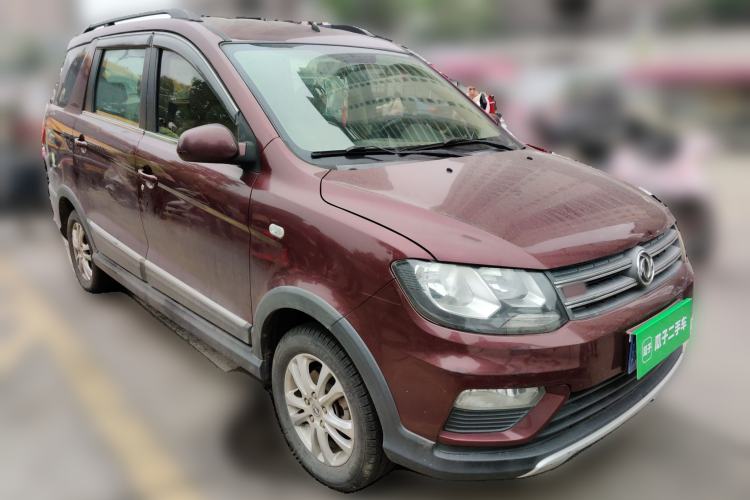 Used Dongfeng Fengon 370 2016 1.5L Manual Standard Edition SFG15-05 7 Seats
