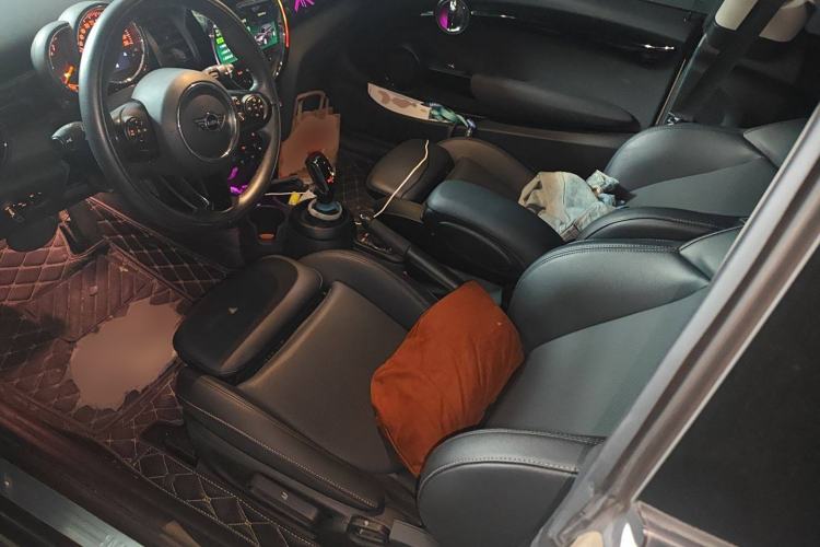 Used MINI 2020 1.5T COOPER Classic Edition
