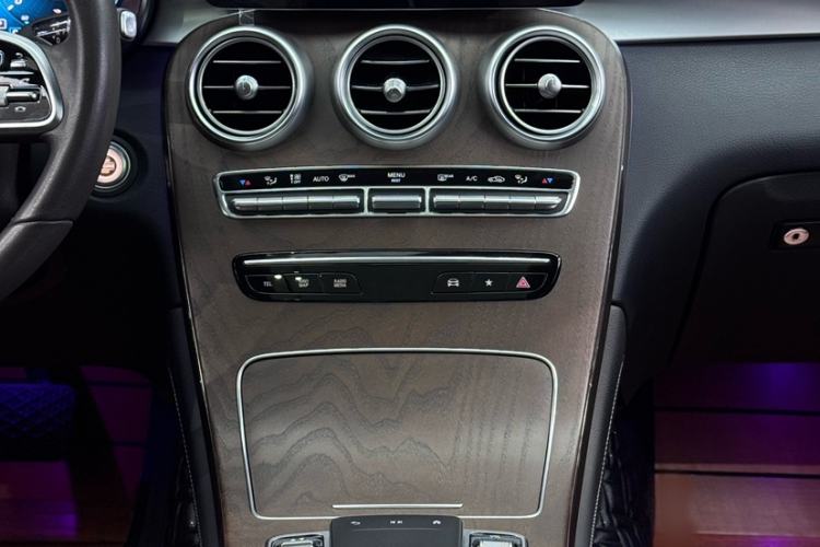 Used Mercedes-Benz GLC 2022 Refreshed GLC 300 L 4MATIC Dynamic Edition
