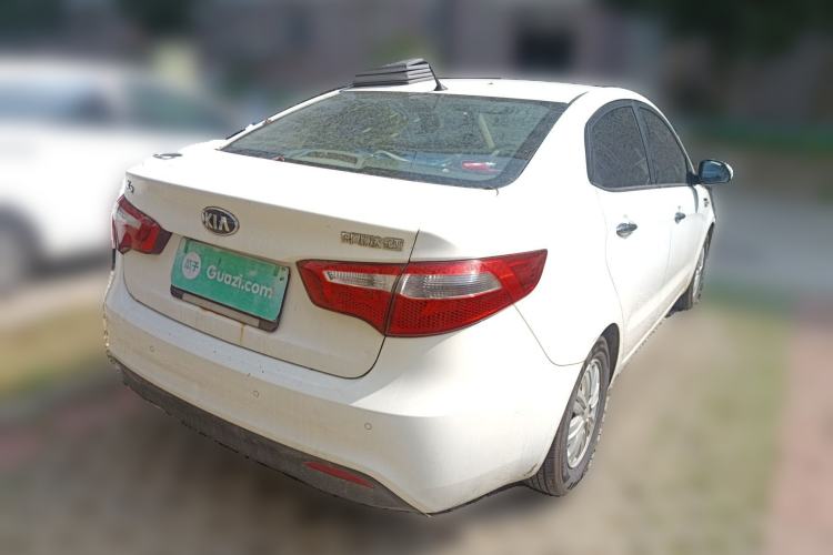 Used Kia K2 2012 Sedan 1.4L MT GLS Commemorative Edition
