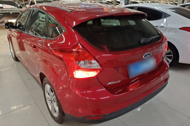 Used Ford Focus 2012 Hatchback 1.6L Automatic Fashion Edition
