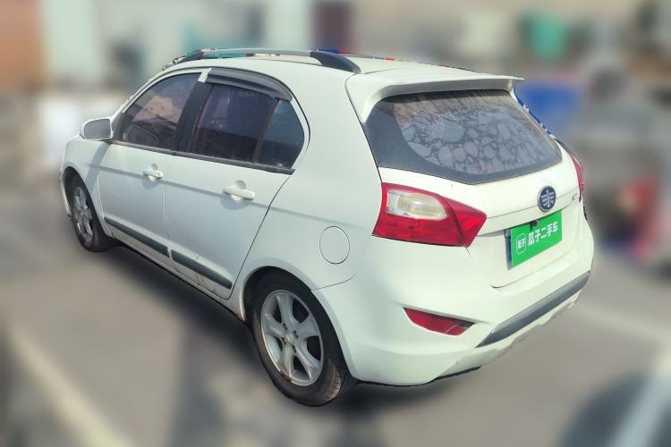 Used FAW Xiali N7 2013 1.3L Manual Comfort Model

