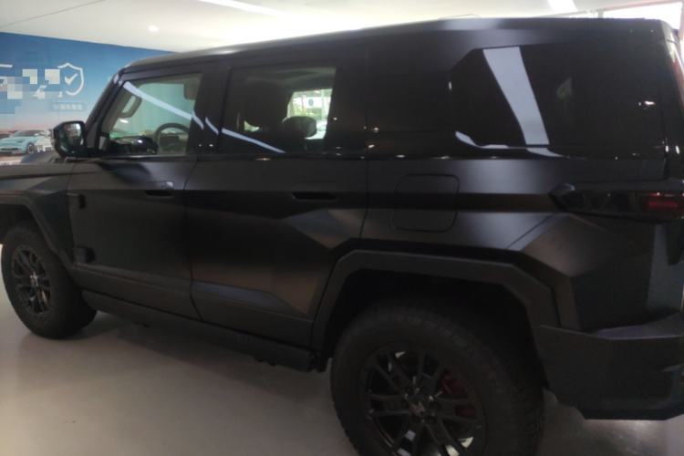 Used Brave warrior 917 2023 Range-Extended Base Model
