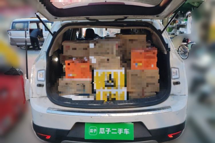 Used Baojun 560 2015 1.8L Manual Elite Edition Trunk