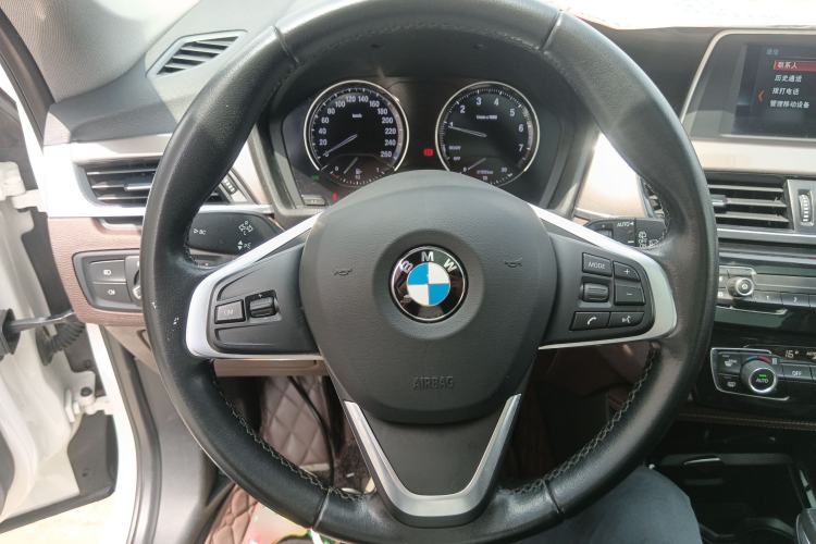 Used BMW X1 2019 sDrive18Li Premium Edition Steering Wheel