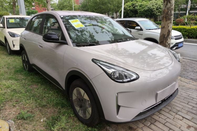 Used Geely Galaxy Geome 2026 Model 310km Dream Edition Front Right 45 Deg