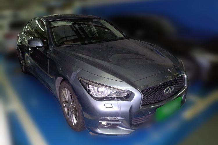 Used Infiniti Q50L 2016 2.0T Enjoyment Edition Front Right 45 Deg