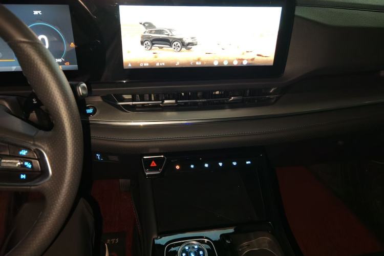 Used Ford Equator Sport 2025 EcoBoost 170 Platinum Edition