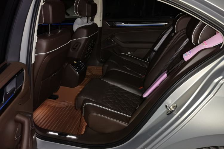 Used Volkswagen Phideon 2018 380TSI Two-Wheel-Drive Flagship Edition
