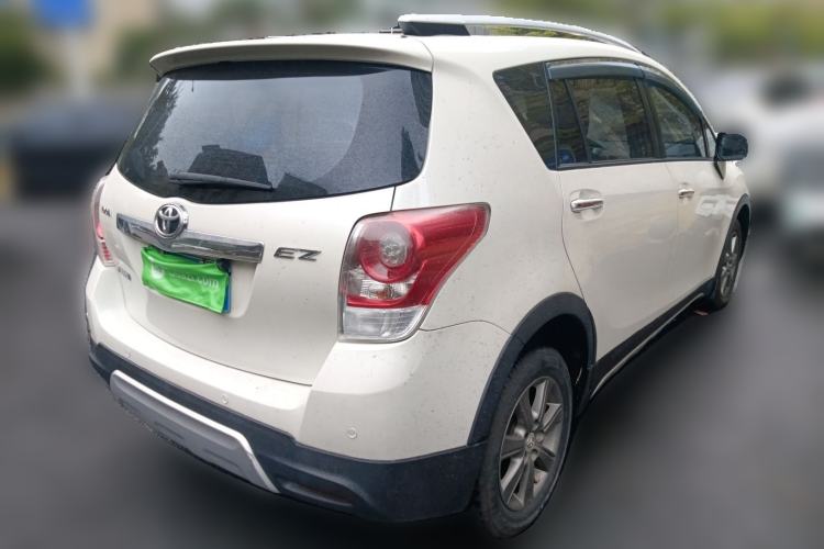 Used Toyota Verso 2015 180E CVT Crossover Edition