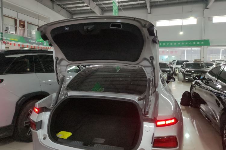 Used XPeng P7 2024 P7i 550 Pro