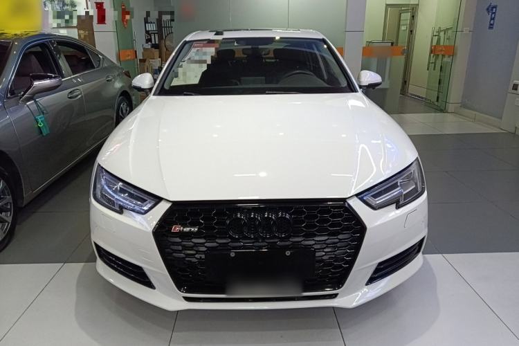 Used Audi A4L 2018 30th Anniversary Edition 40 TFSI Trendy Model