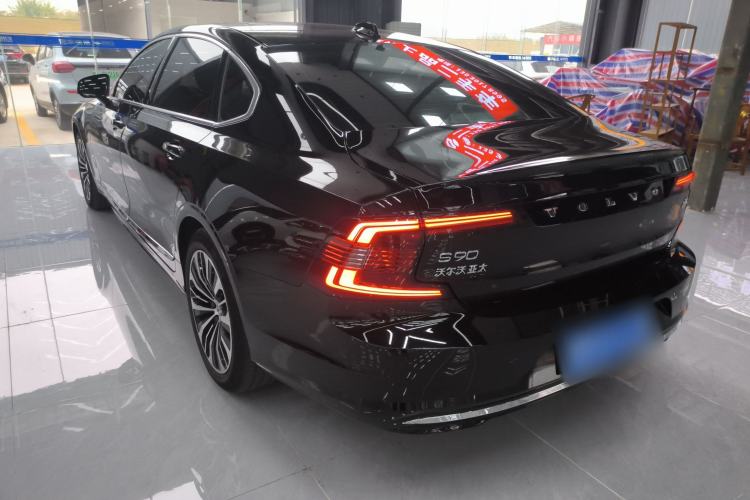 Used Volvo S90 2024 B5 Zhiyi Luxury Edition Exterior 2