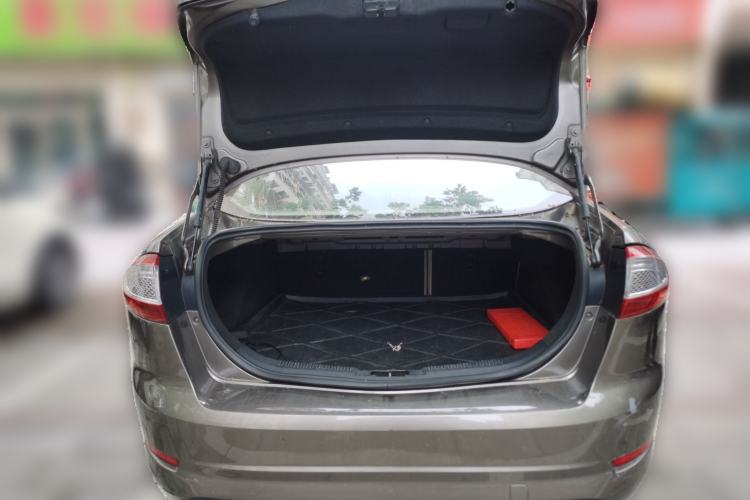 Used Ford Mondeo 2011 2.0L GTDi 200 Fashion Edition