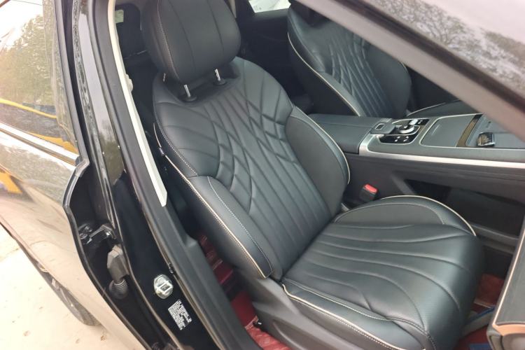 Used Chery Tiggo 9 2023 2.0T Dual-Clutch Two-Wheel Drive Leading Edition 5 Seats
