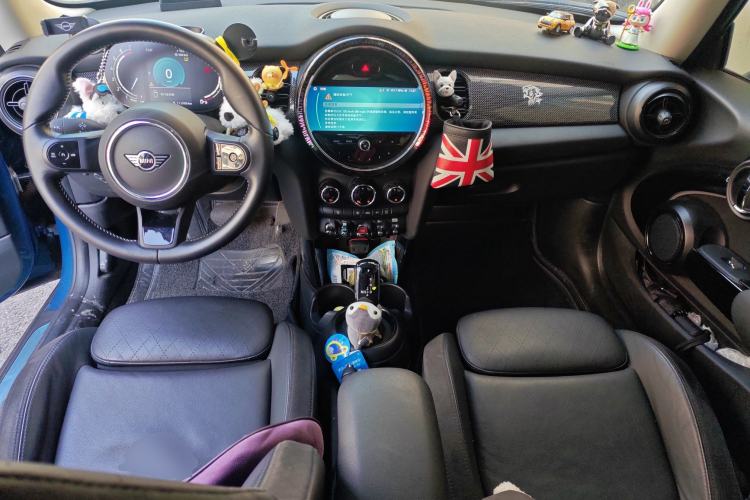 Used MINI MINI 2022 1.5T COOPER Artist