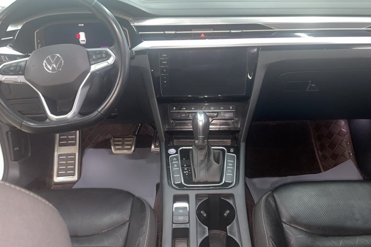 Used Volkswagen FAW-Volkswagen CC 2023 Hunting Vehicle 380TSI Hunter's Heart Edition
