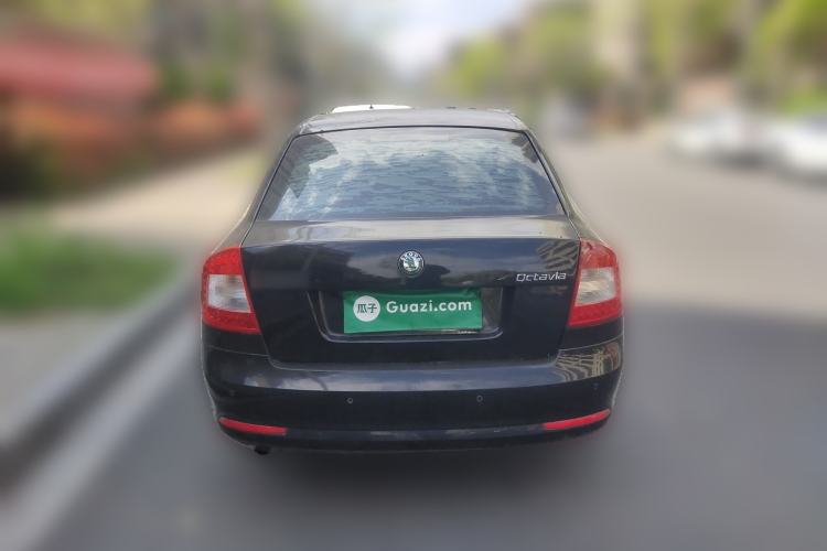 Used Skoda Octavia 2013 1.6L Manual Yijun Edition Rear