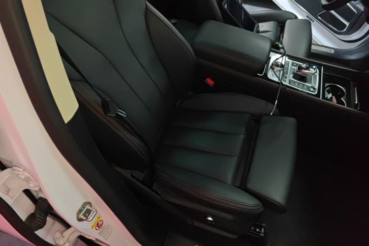 Used BYD Tang New Energy 2019 EV600D Four-Wheel Drive Smart Connect Genesis Edition
