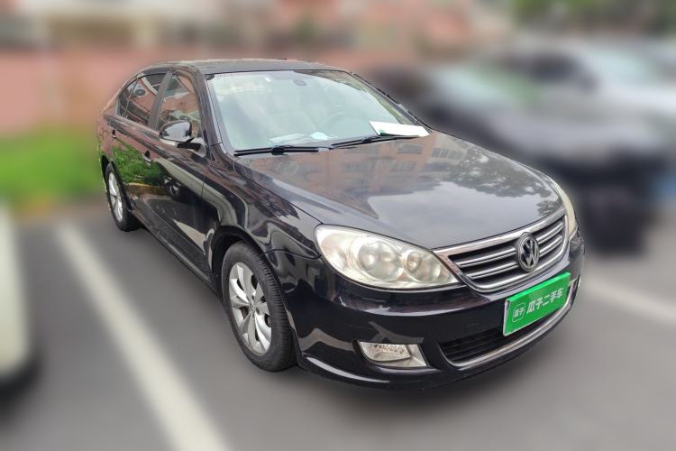 Used Volkswagen Lavida 2011 1.4 TSI Manual Prestige Edition Front Right 45 Deg