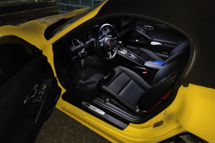 Used Porsche 718 2022 Boxster T 2.0T