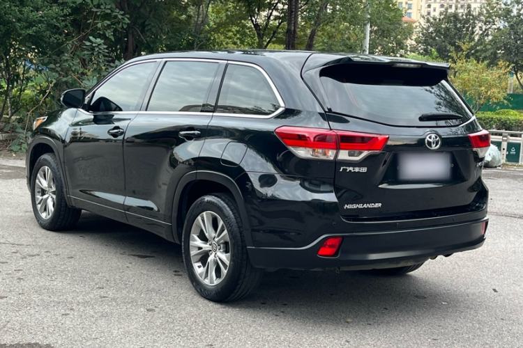 Used Toyota Highlander 2018 2.0T Two-Wheel Drive Elite Version 5 Seats China VI Standard