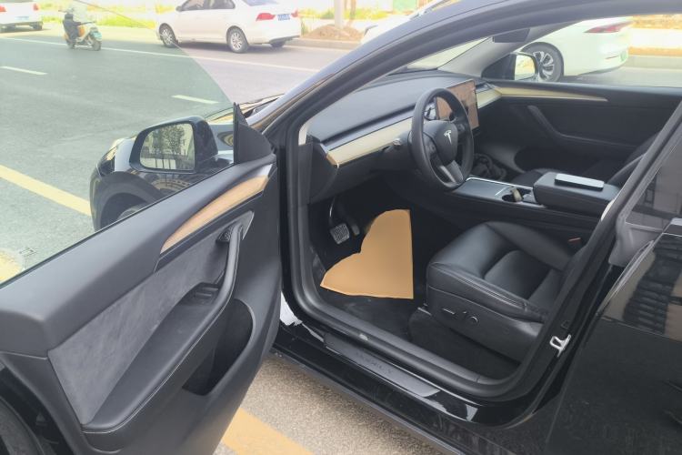 Used Tesla Model Y 2022 Revised Version Long-Range All-Wheel Drive Driver Seat