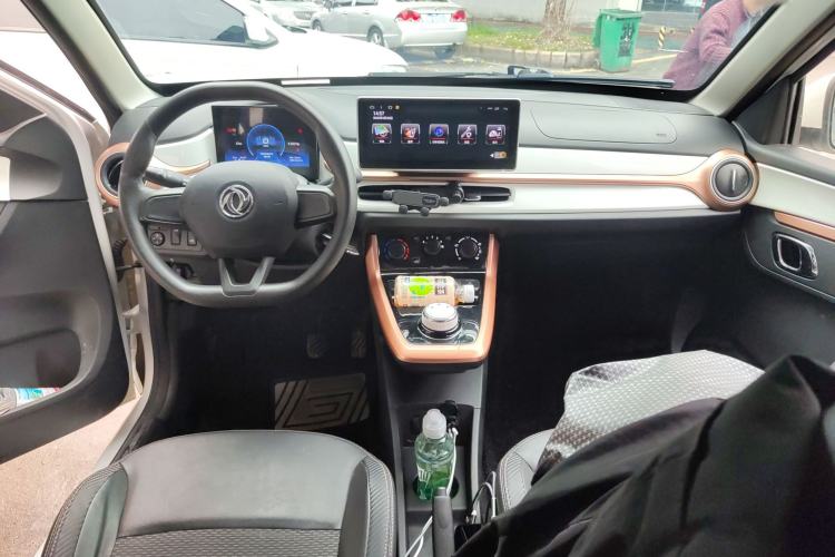 Used Dongfeng NAMMI BOX 2022 Chasing Wind Edition 331 km Standard Model Center Console