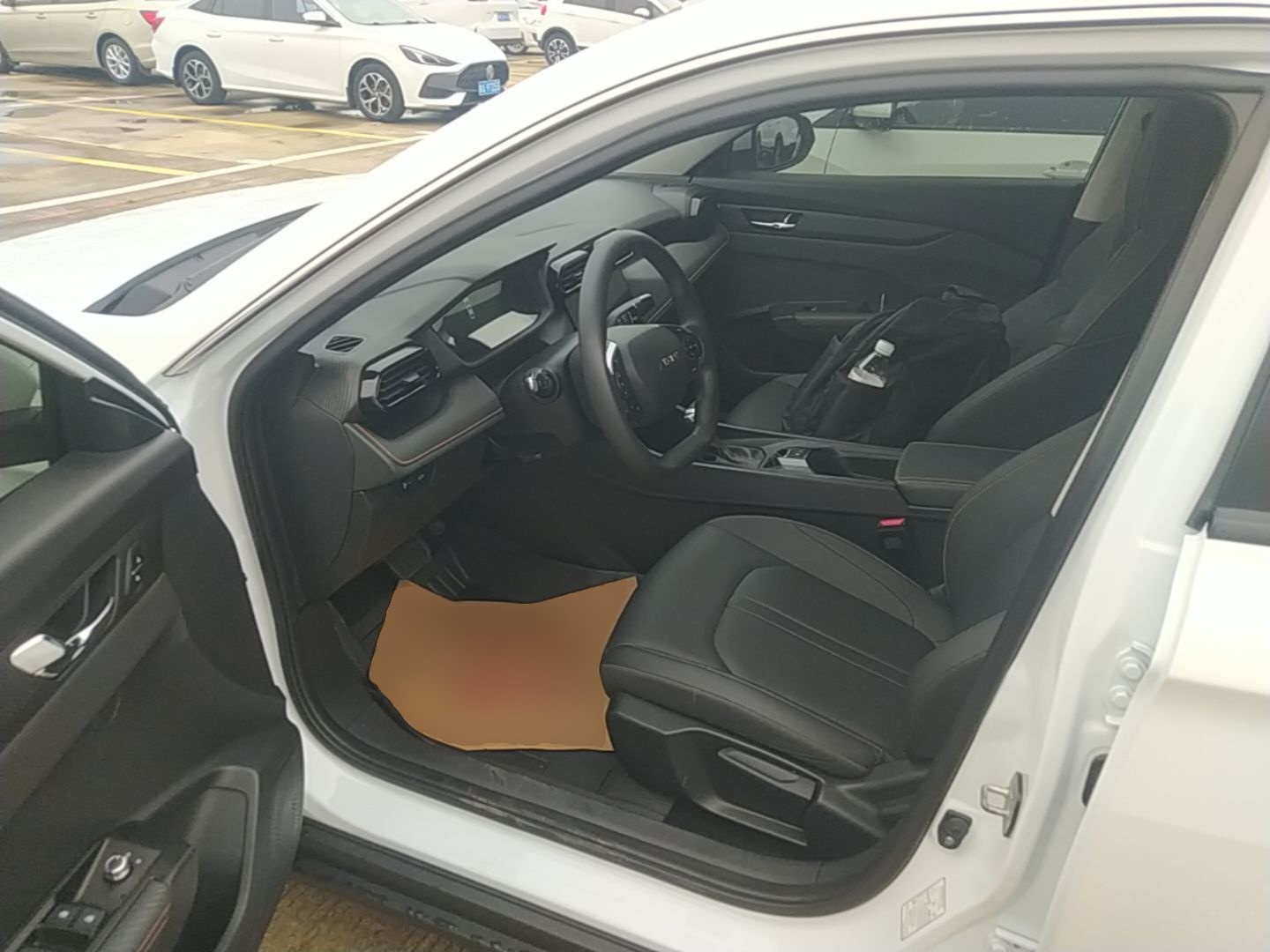 Dongfeng Aeolus Yixuan 2025 1.5L Automatic Luxury Version - Luxury — снимка 18