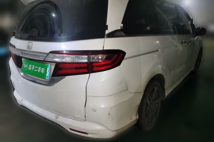 Used Honda Odyssey 2017 2.4L Luxury Edition Rear Right 45 Deg