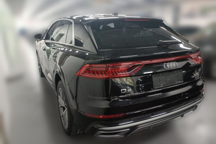 Used Audi Q8 2019 55 TFSI Luxury Dynamic Model Rear Left 45 Deg
